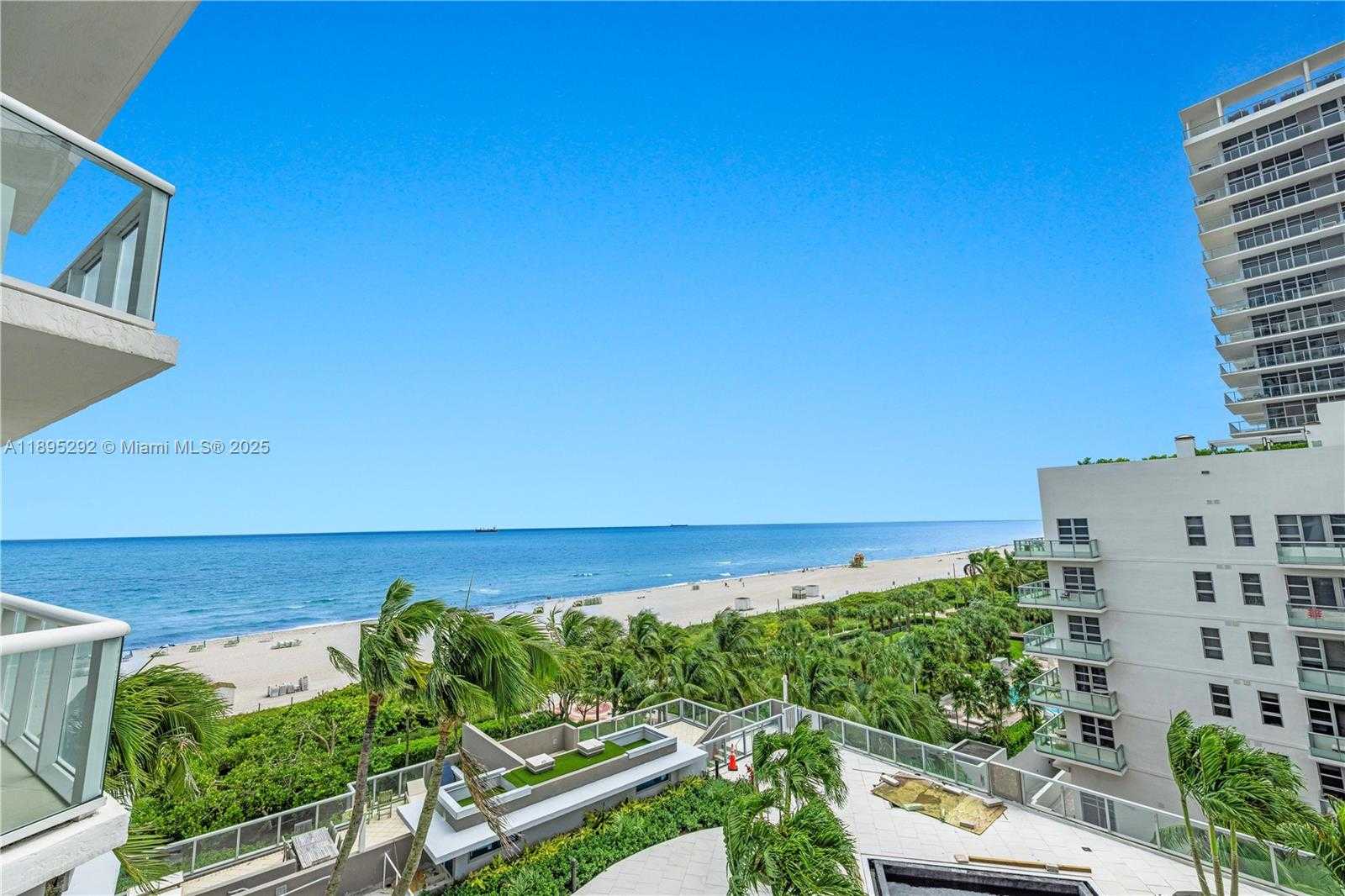 Small Image of 3801 COLLINS AVE #704, Miami Beach Number 10