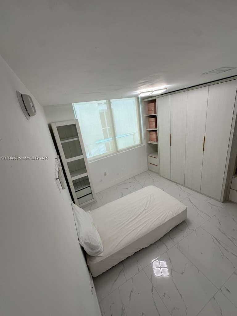 Small Image of 6620 INDIAN CREEK DR #616, Miami Beach Number 10