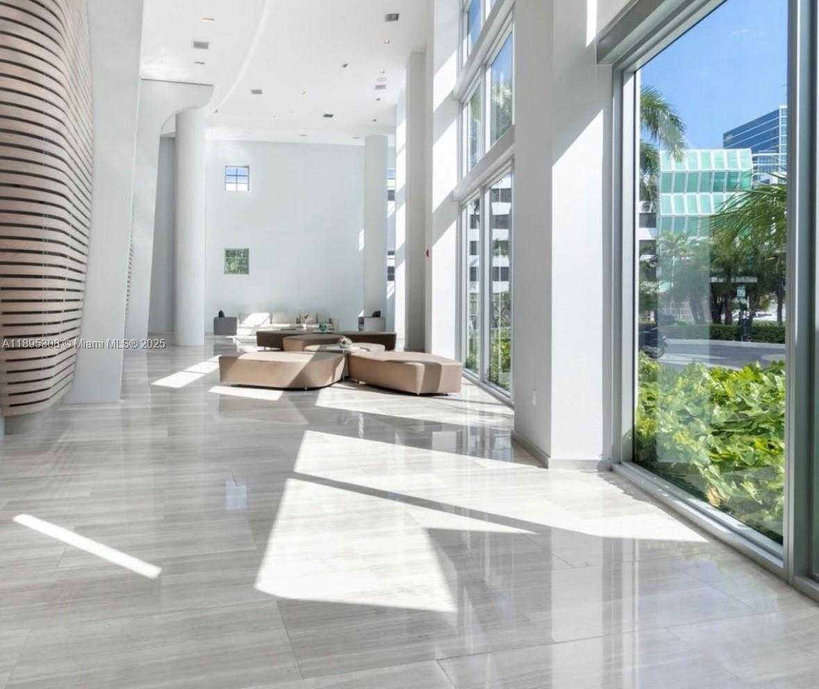 Small Image of 6620 INDIAN CREEK DR #616, Miami Beach Number 13