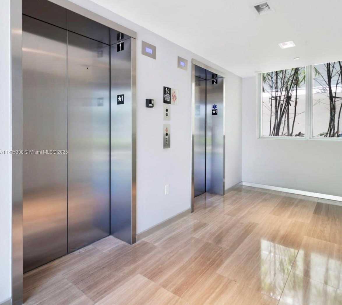 Small Image of 6620 INDIAN CREEK DR #616, Miami Beach Number 14