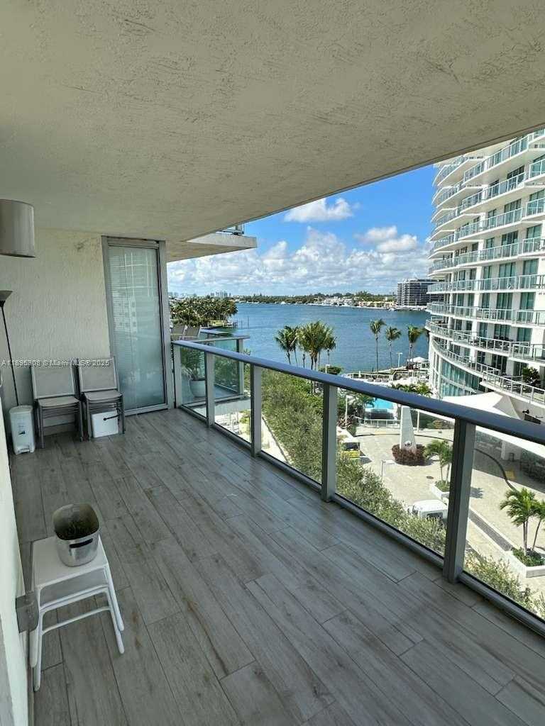 Small Image of 6620 INDIAN CREEK DR #616, Miami Beach Number 4