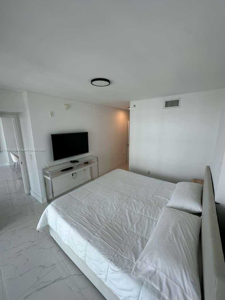 Small Image of 6620 INDIAN CREEK DR #616, Miami Beach Number 7
