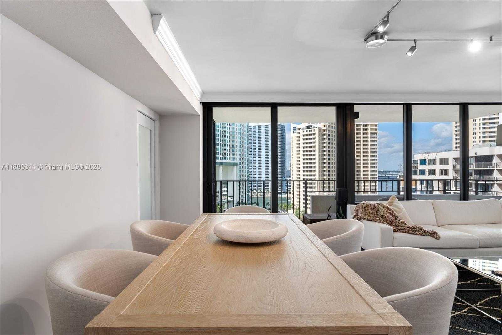 Small Image of 520 BRICKELL KEY DR #A1716, Miami Number 13