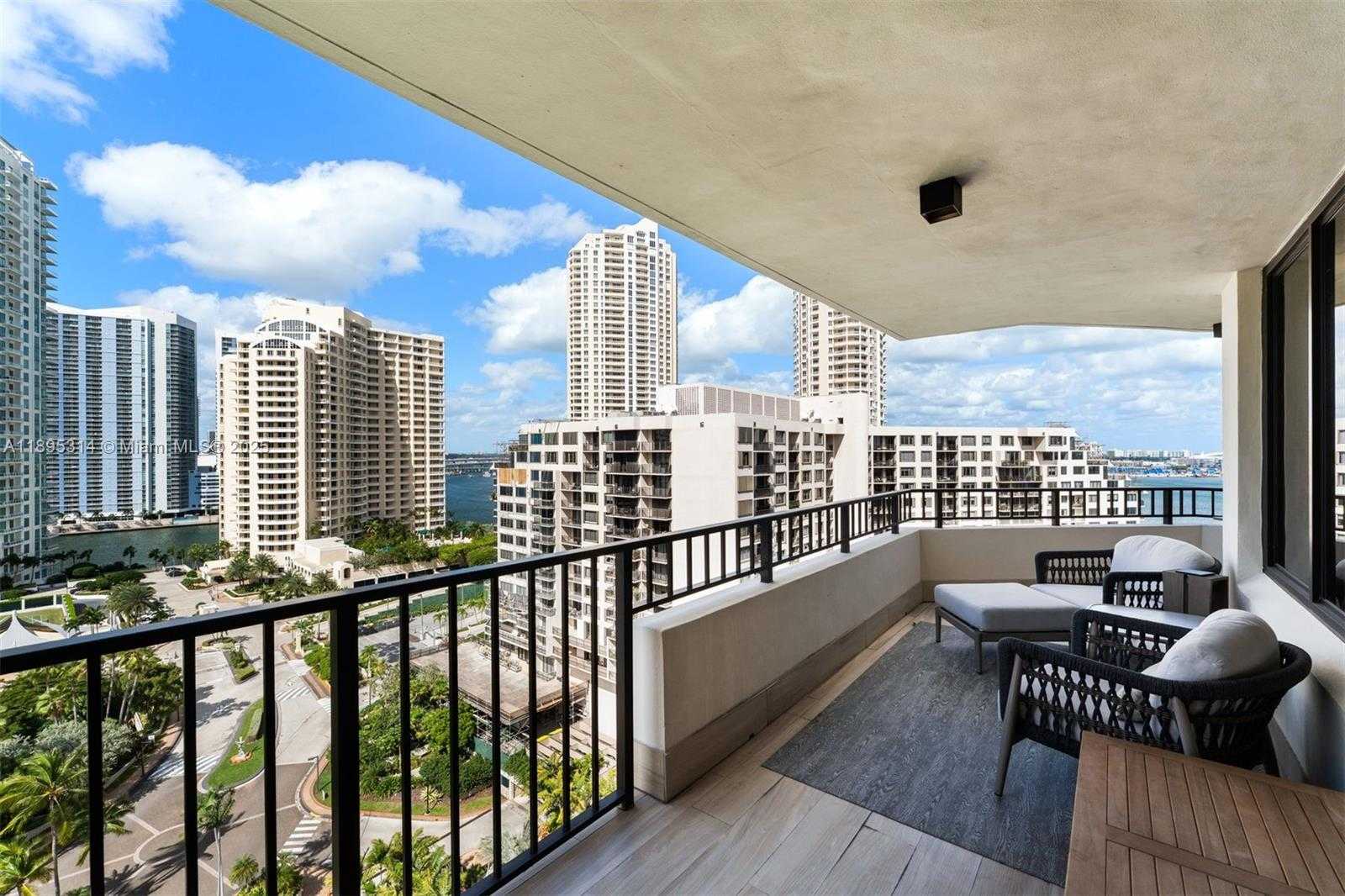 Small Image of 520 BRICKELL KEY DR #A1716, Miami Number 24