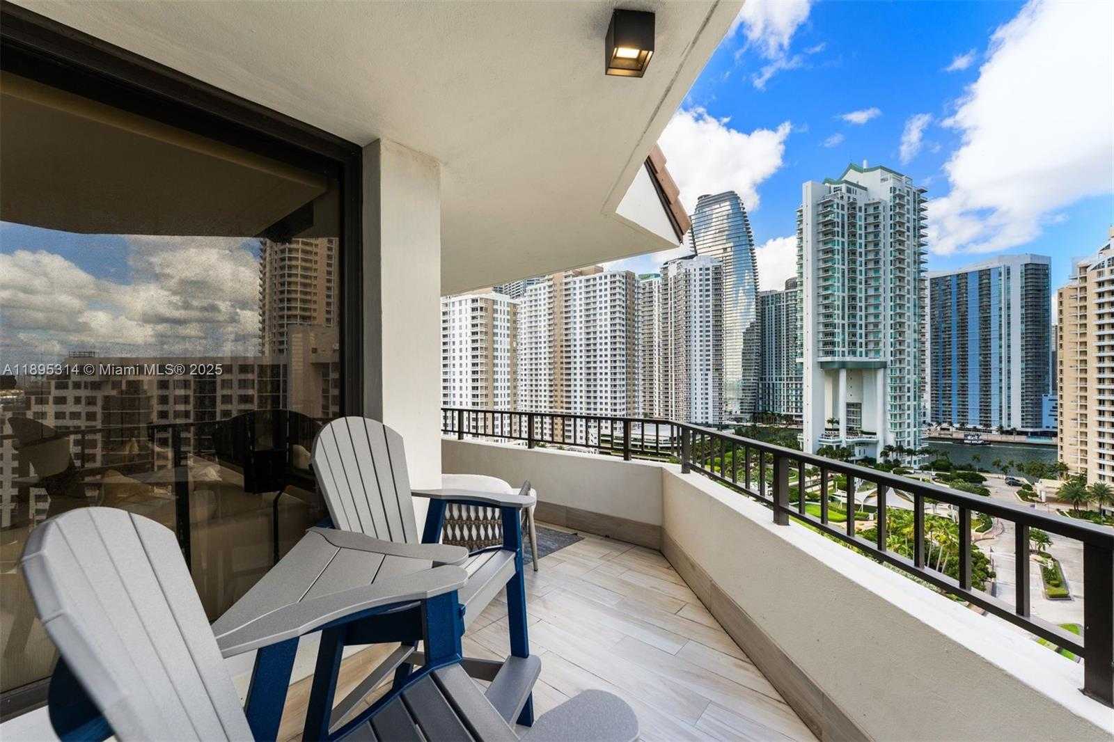 Small Image of 520 BRICKELL KEY DR #A1716, Miami Number 28