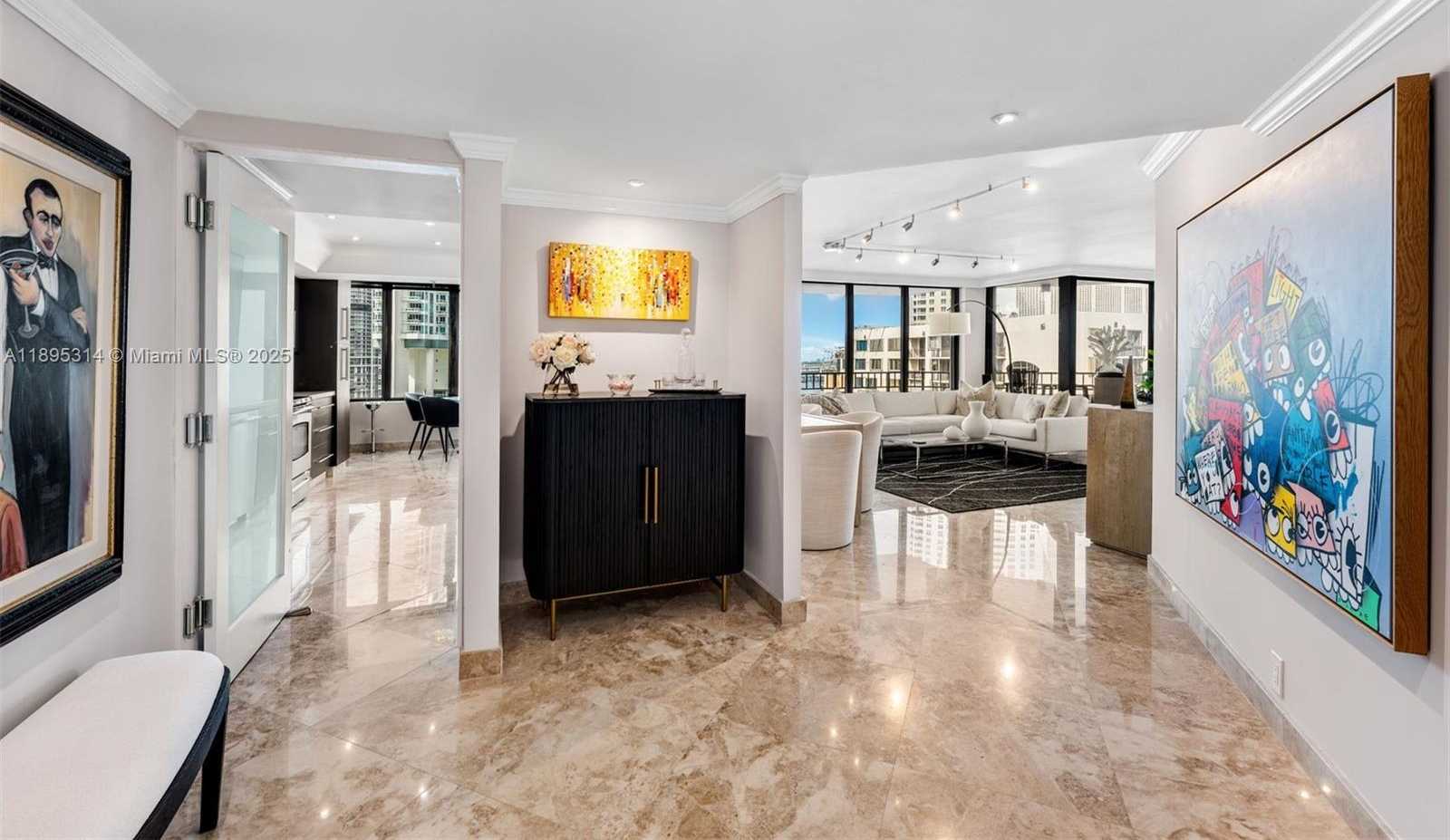 Small Image of 520 BRICKELL KEY DR #A1716, Miami Number 3