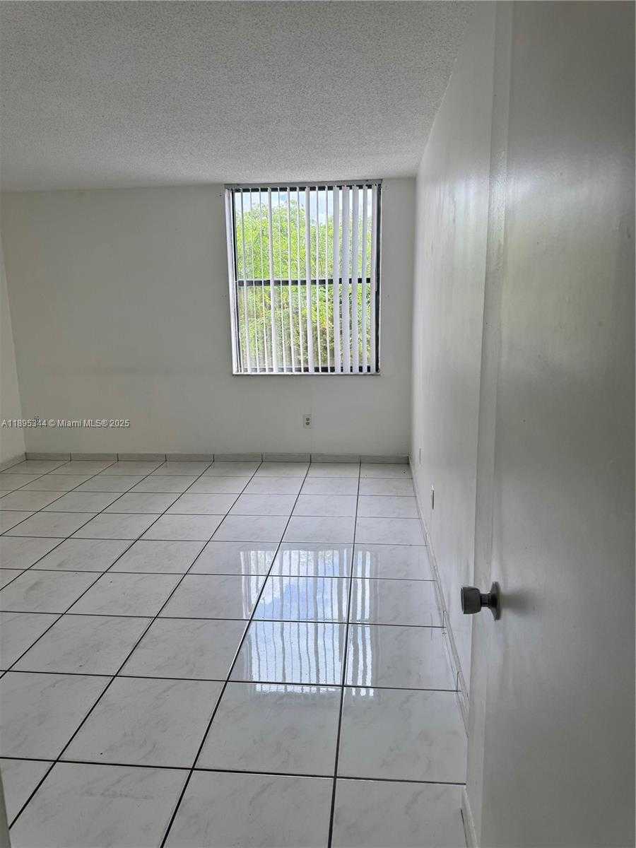 Small Image of 14501 NORTH KENDALL DR #408H, Miami Number 15