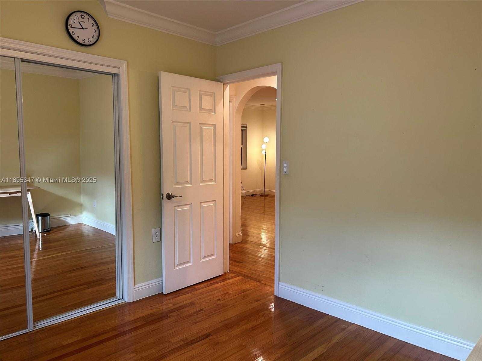 Small Image of 641 ZAMORA AVE, Coral Gables Number 17
