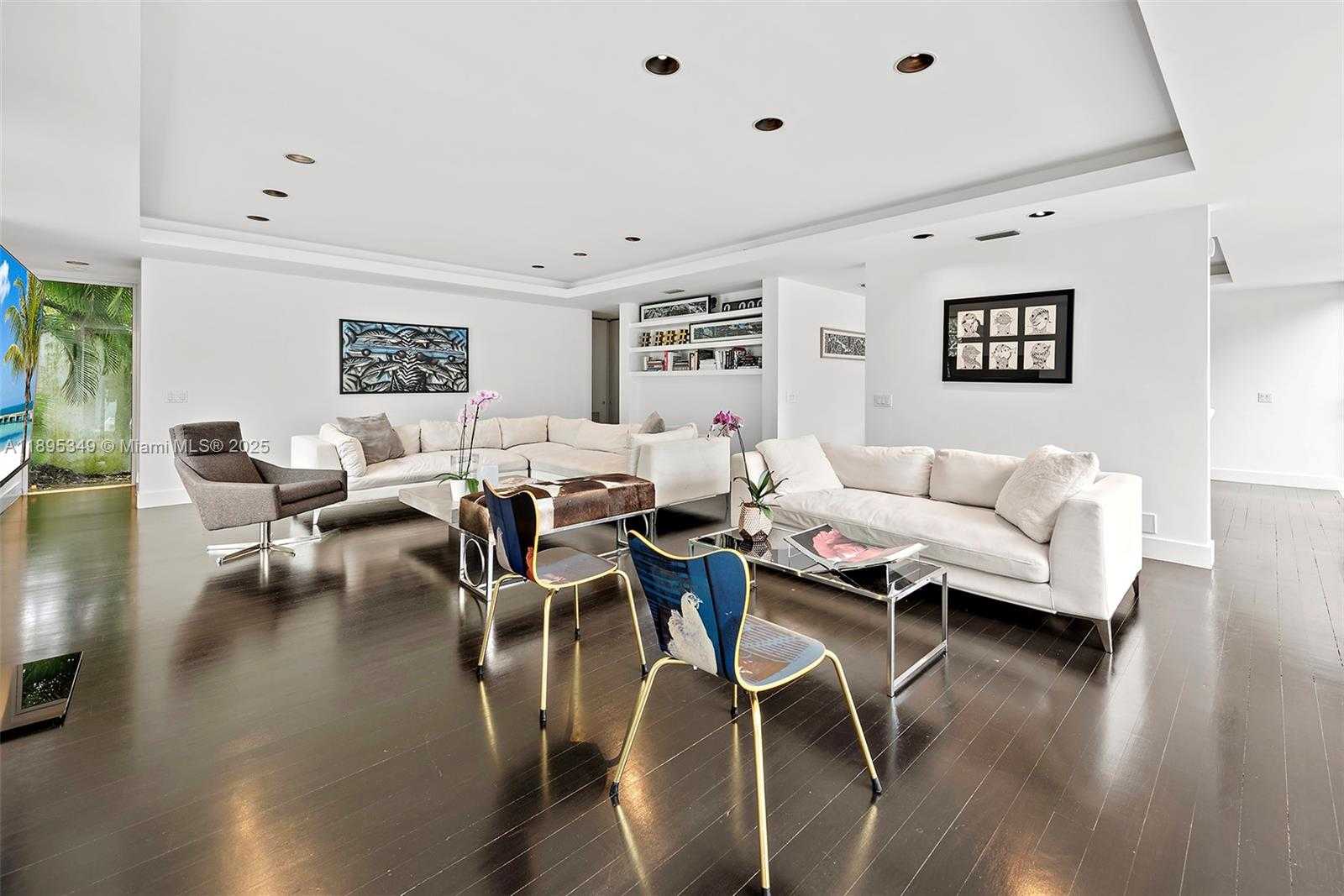 Small Image of 3880 HARDIE AVE, Miami Number 11