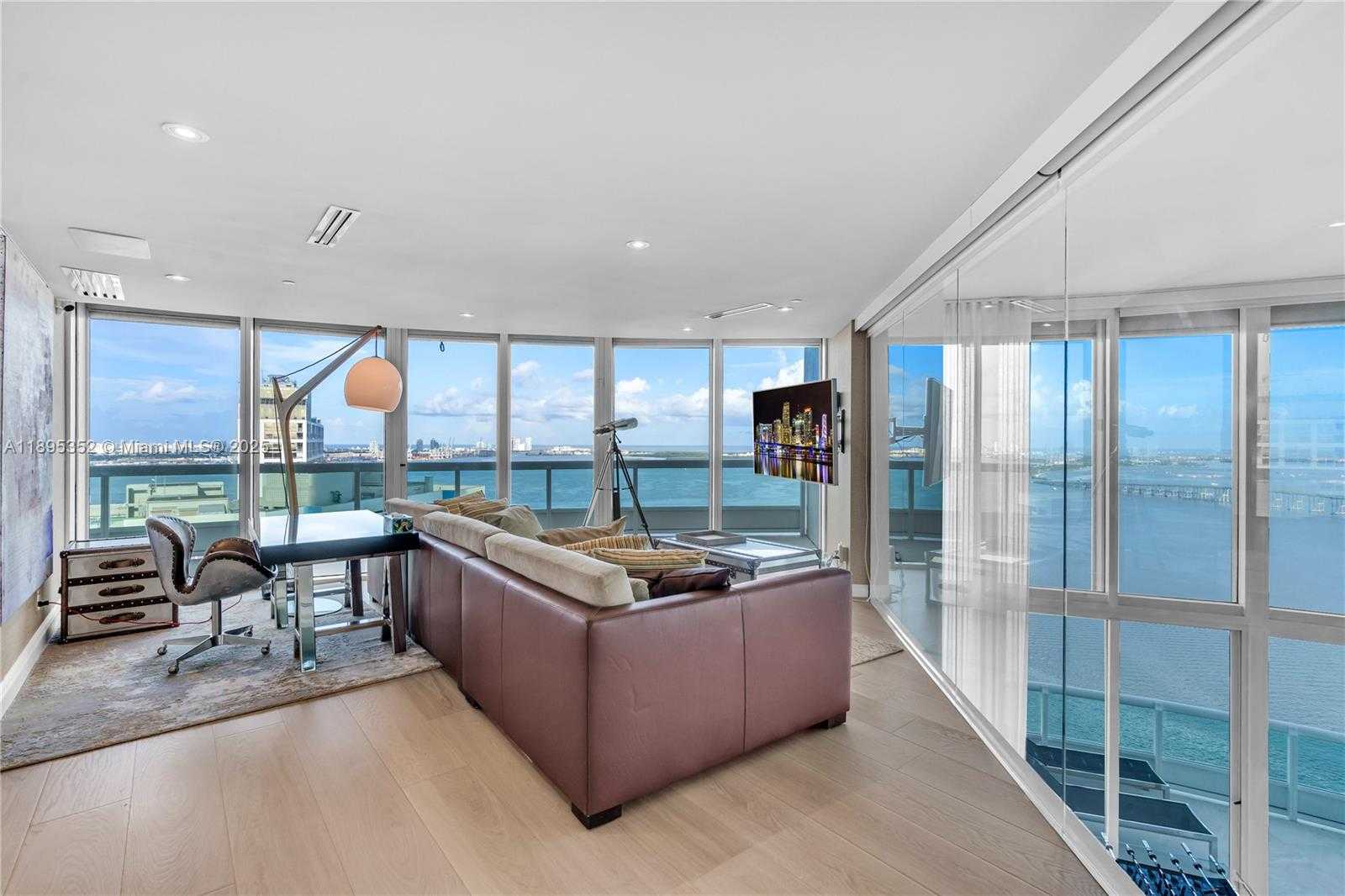 Small Image of 1643 BRICKELL AVE #3501, Miami Number 11