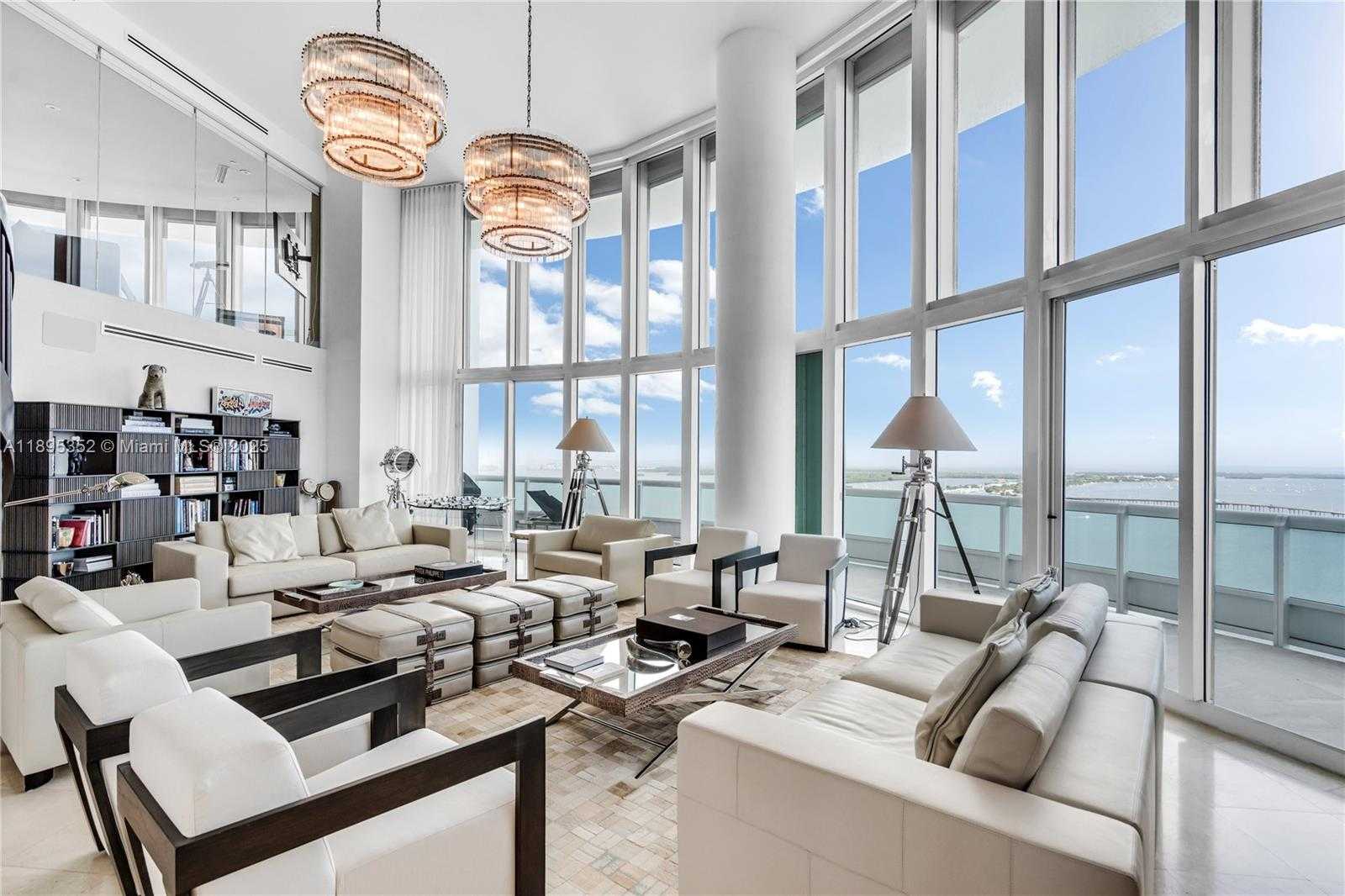 Small Image of 1643 BRICKELL AVE #3501, Miami Number 3