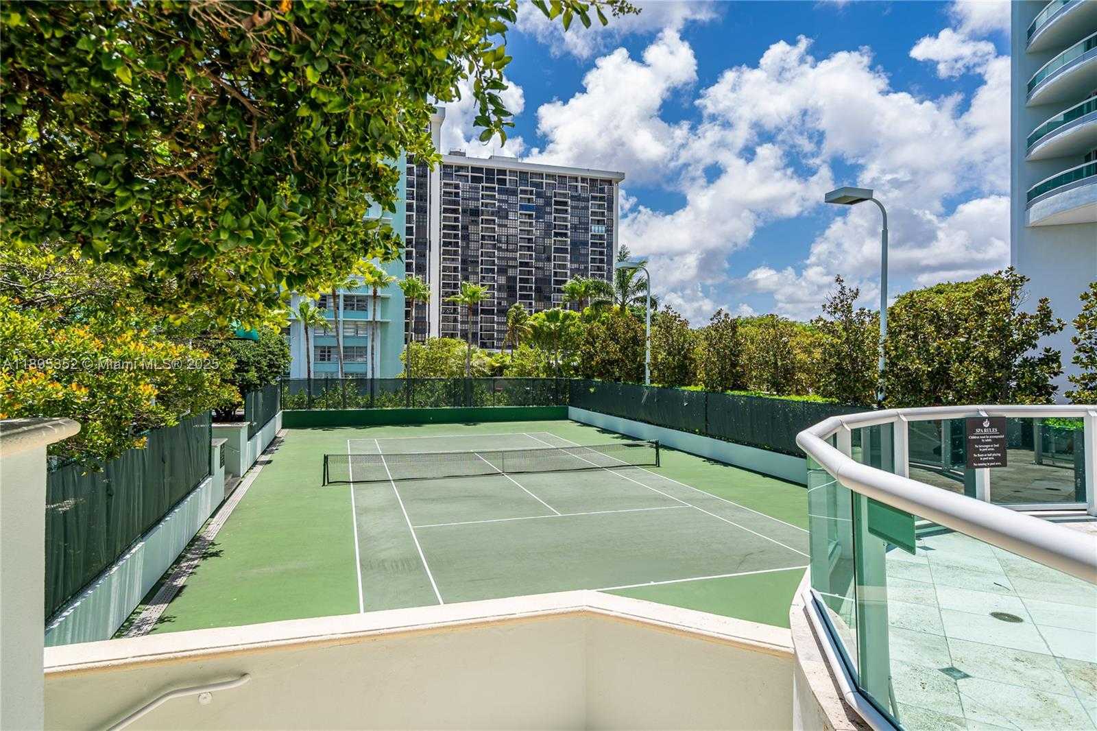 Small Image of 1643 BRICKELL AVE #3501, Miami Number 74