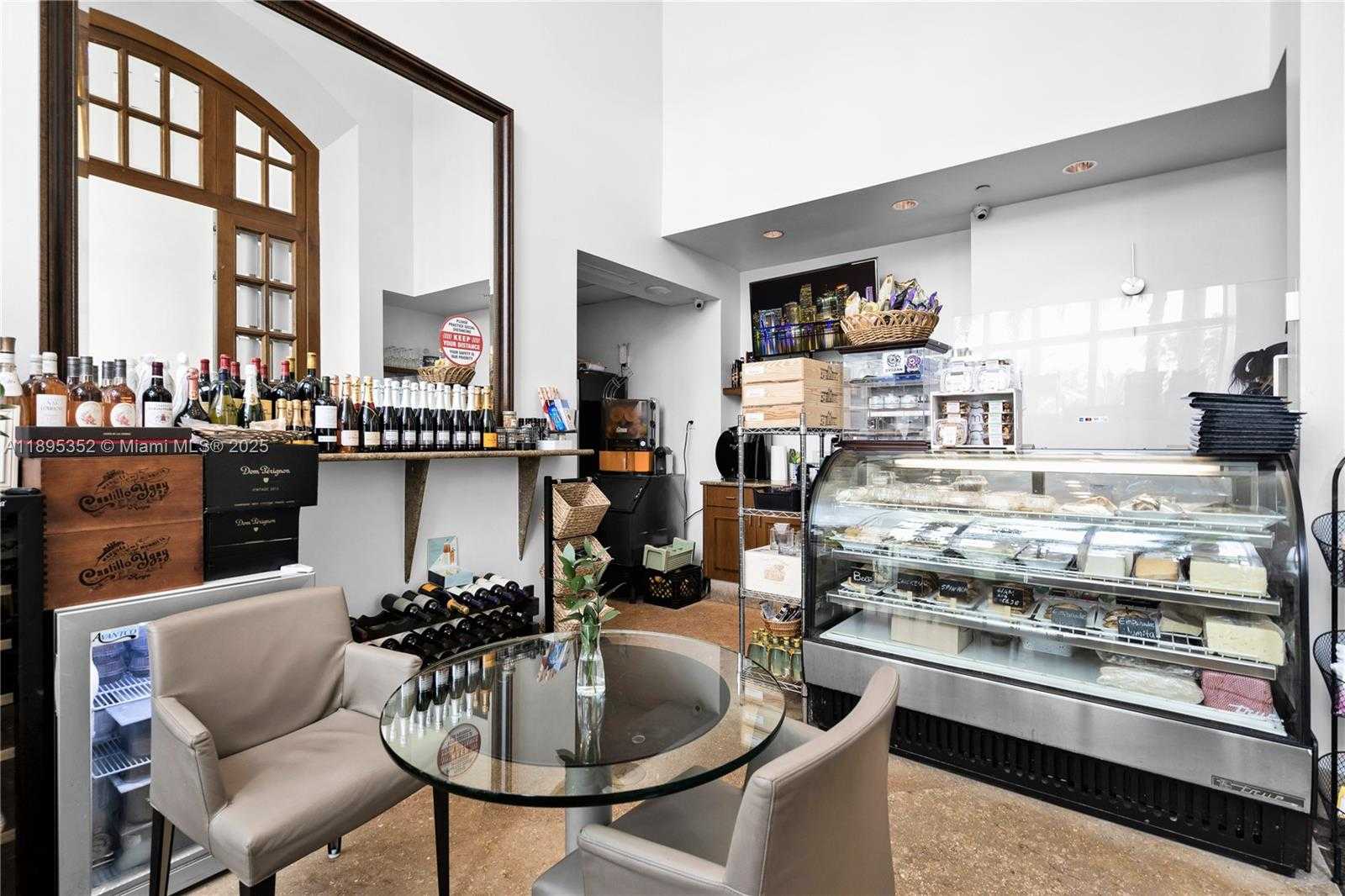 Small Image of 1643 BRICKELL AVE #3501, Miami Number 81