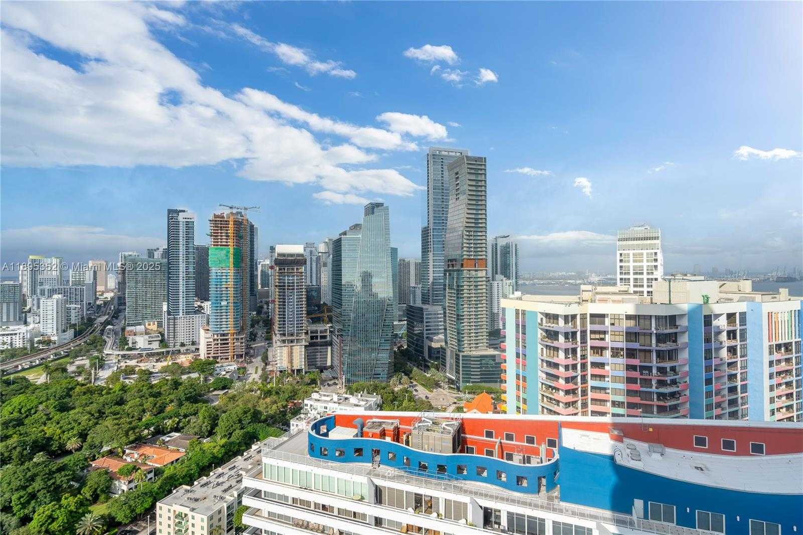 Small Image of 1643 BRICKELL AVE #3501, Miami Number 89