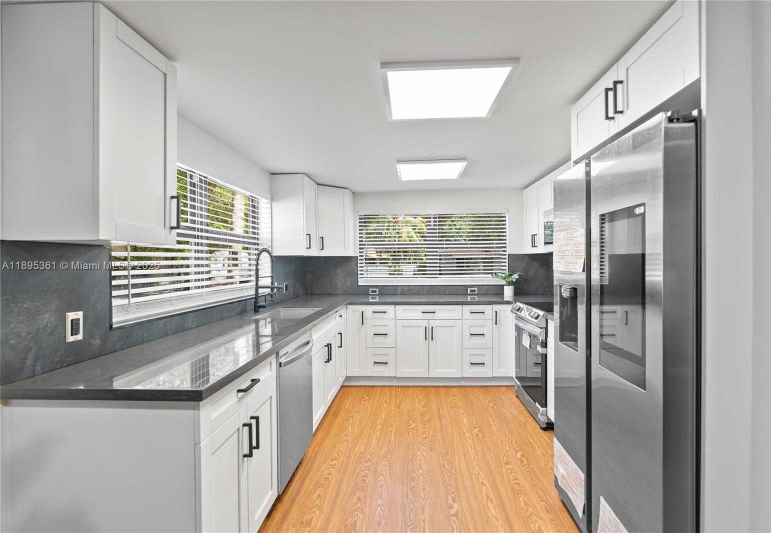 Small Image of 220 NORTH WEST 134TH ST, North Miami Number 8