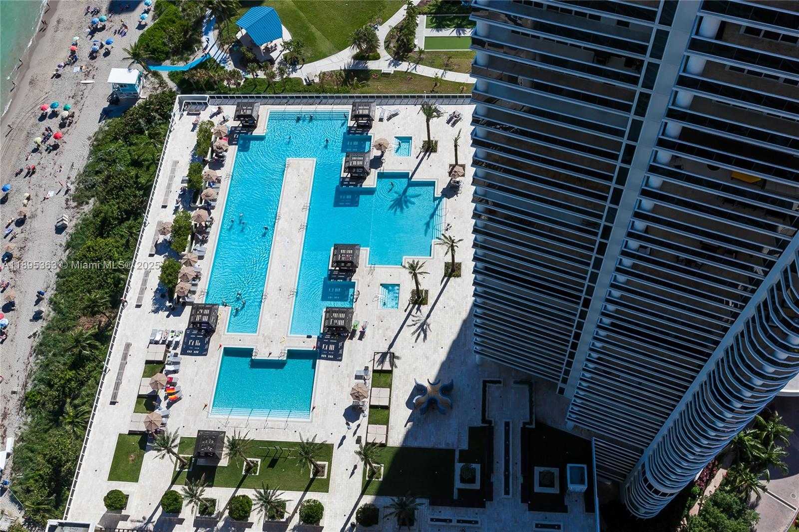 Small Image of 1830 SOUTH OCEAN DR #2903, Hallandale Beach Number 30