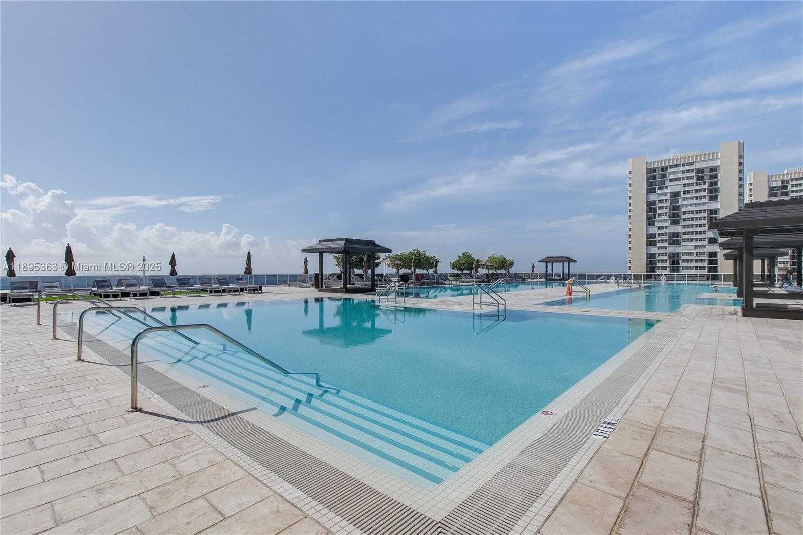 Small Image of 1830 SOUTH OCEAN DR #2903, Hallandale Beach Number 36