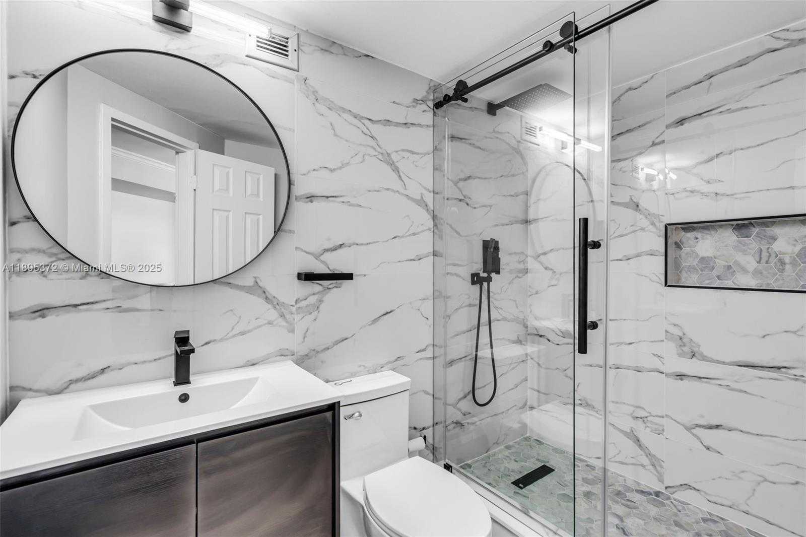 Small Image of 999 BRICKELL BAY DR #1005, Miami Number 14