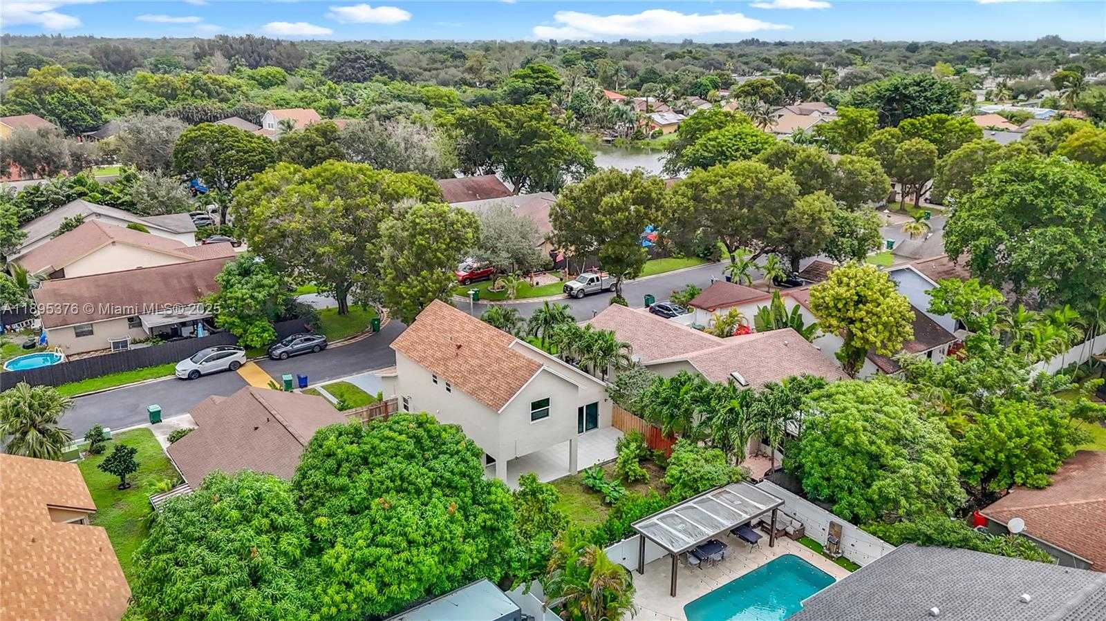 Small Image of 9802 SOUTH WEST 57TH ST, Cooper City Number 60