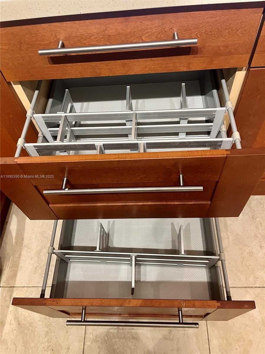 Small Image of 16919 NORTH BAY RD #308, Sunny Isles Beach Number 30