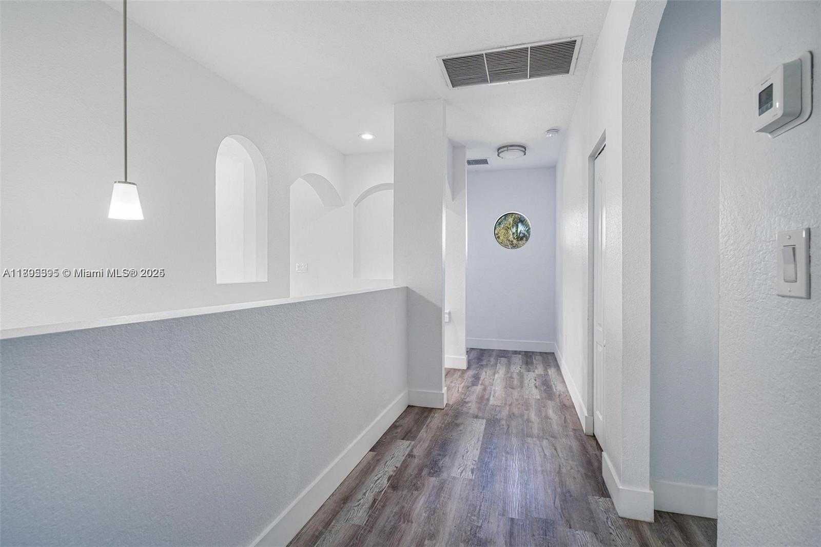 Small Image of 16350 SOUTH WEST 50TH TER, Miami Number 12