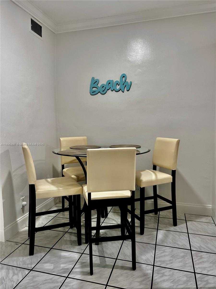 Small Image of 2200 SOUTH OCEAN DR #N315, Hollywood Number 9