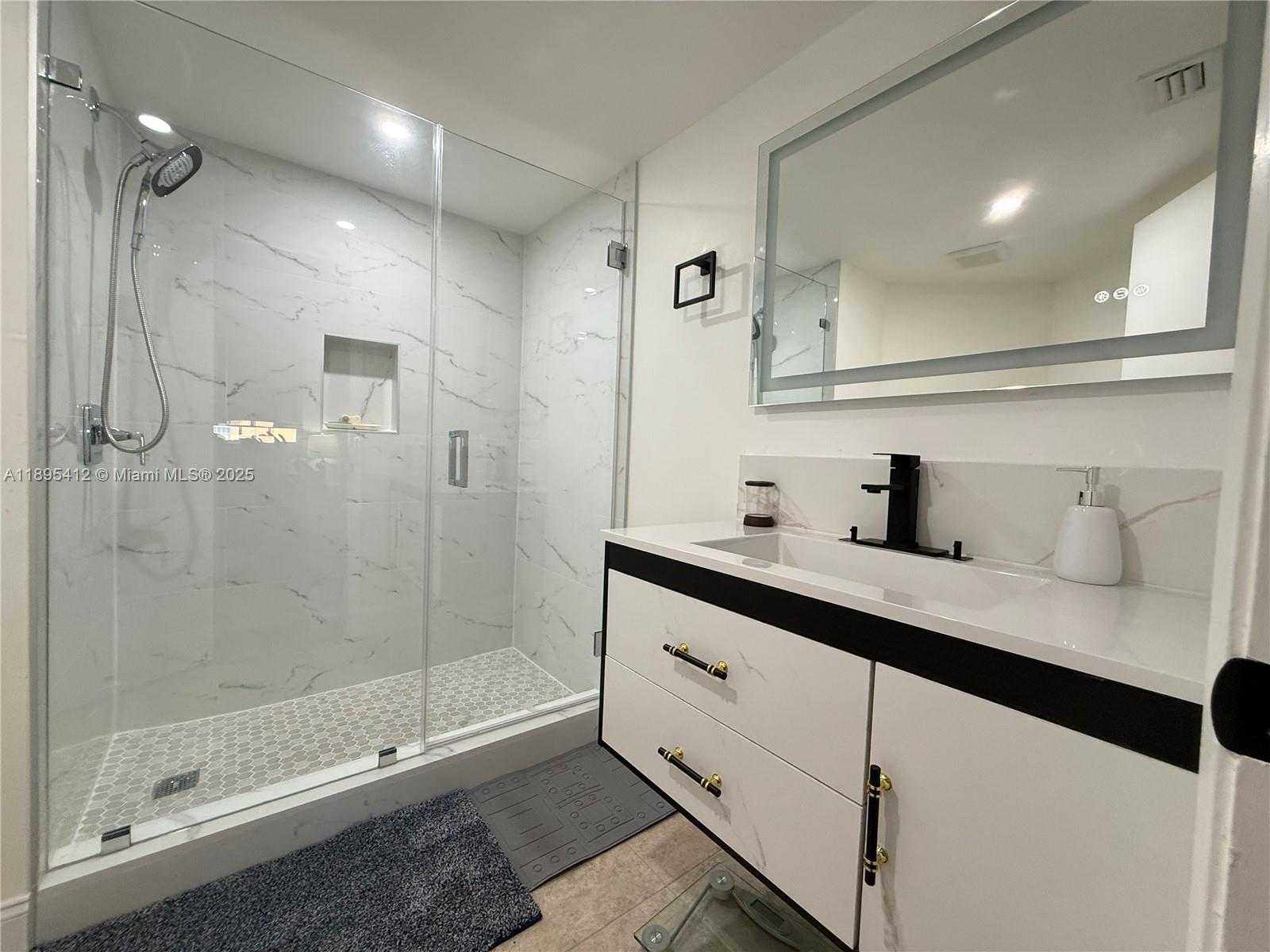 Small Image of 9725 FONTAINEBLEAU BLVD #A212, Miami Number 16