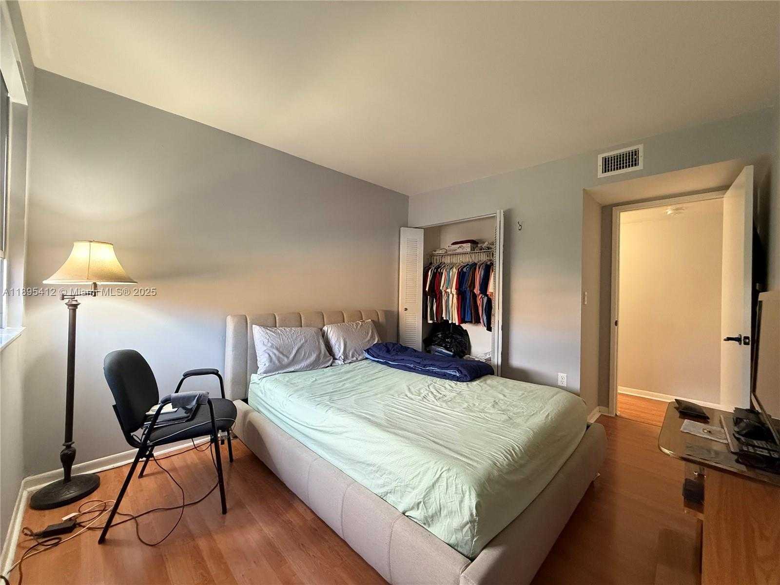 Small Image of 9725 FONTAINEBLEAU BLVD #A212, Miami Number 23