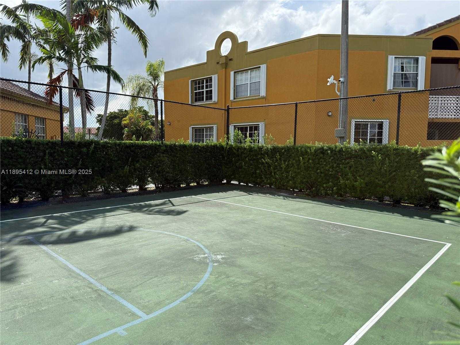 Small Image of 9725 FONTAINEBLEAU BLVD #A212, Miami Number 30