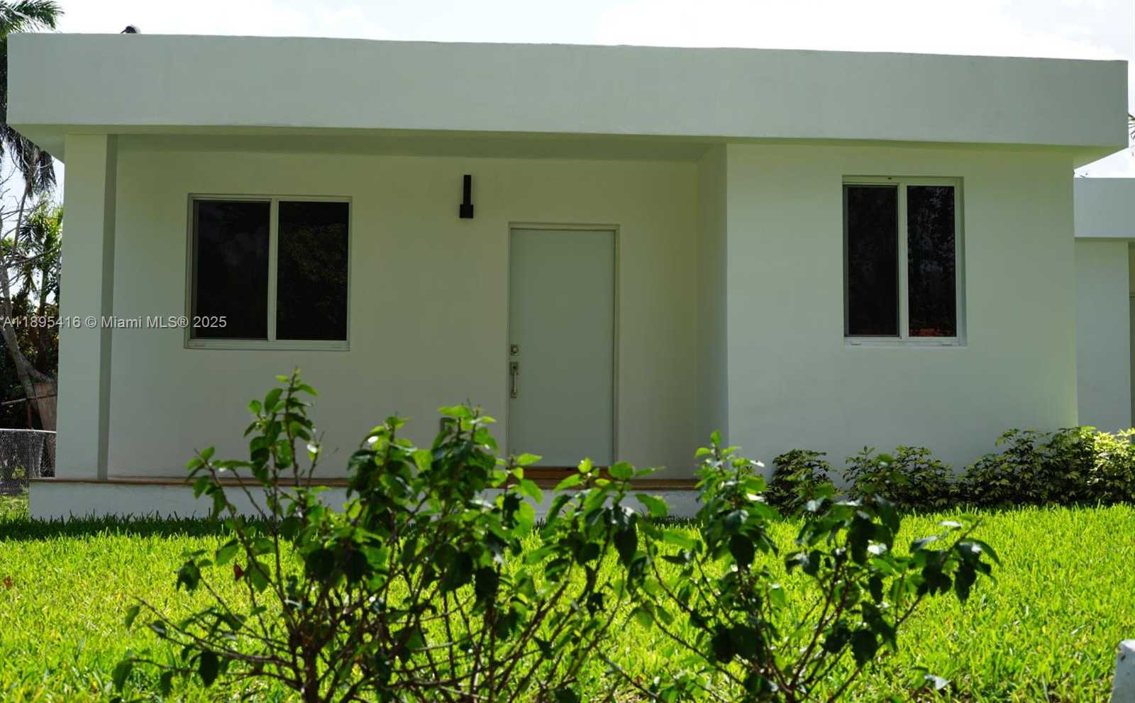 Small Image of 1450 NORTH EAST 147TH ST, Miami Number 2