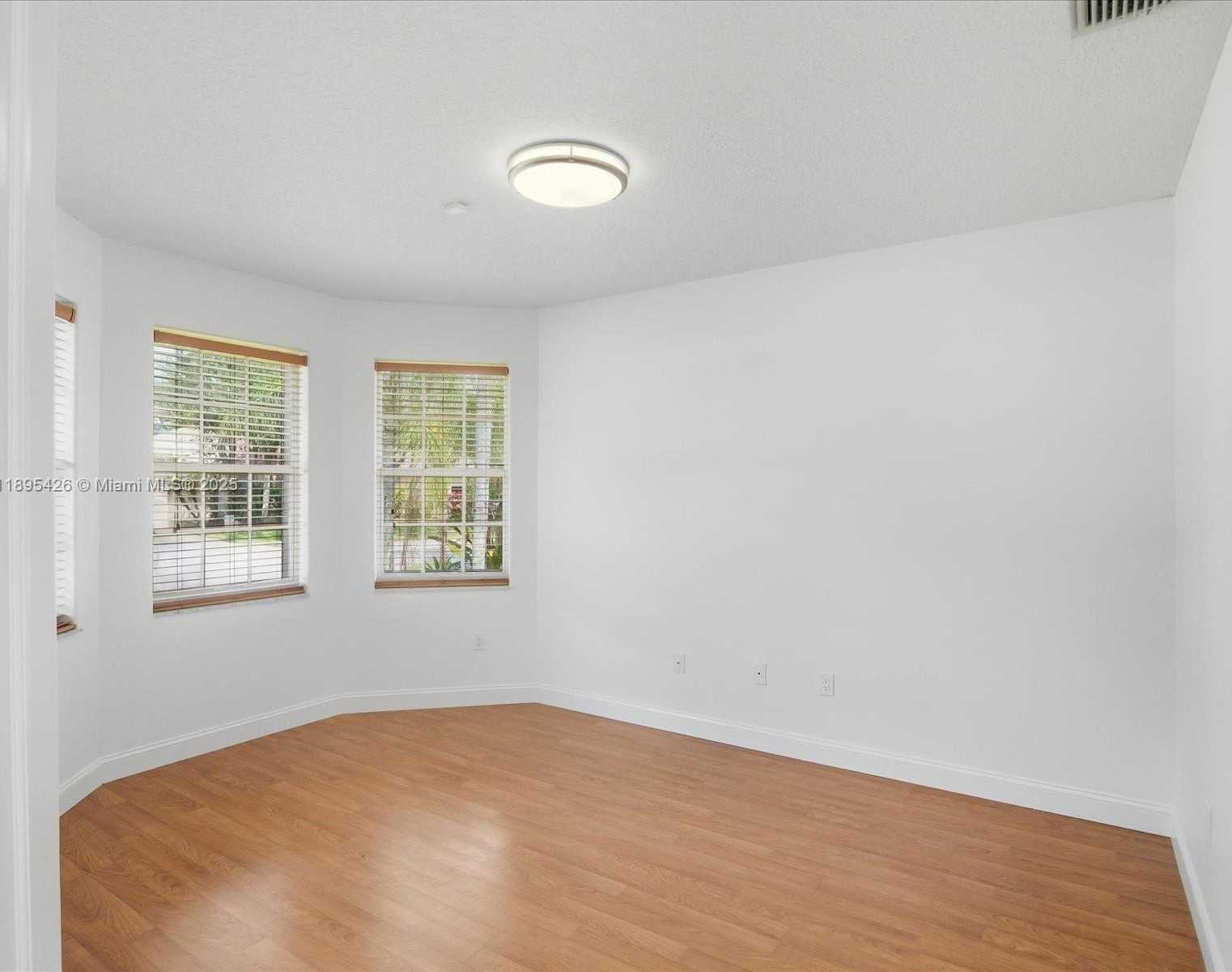 Small Image of 13790 NORTH WEST 20TH ST, Pembroke Pines Number 12