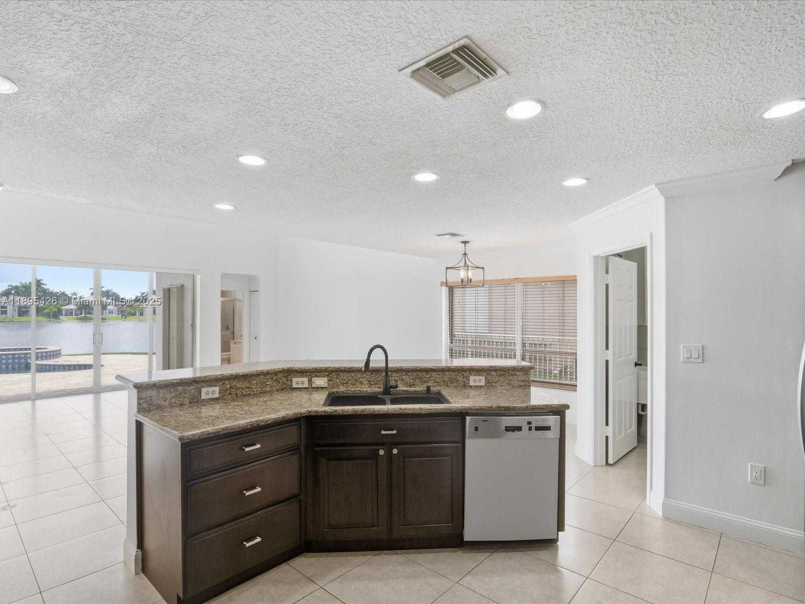 Small Image of 13790 NORTH WEST 20TH ST, Pembroke Pines Number 17