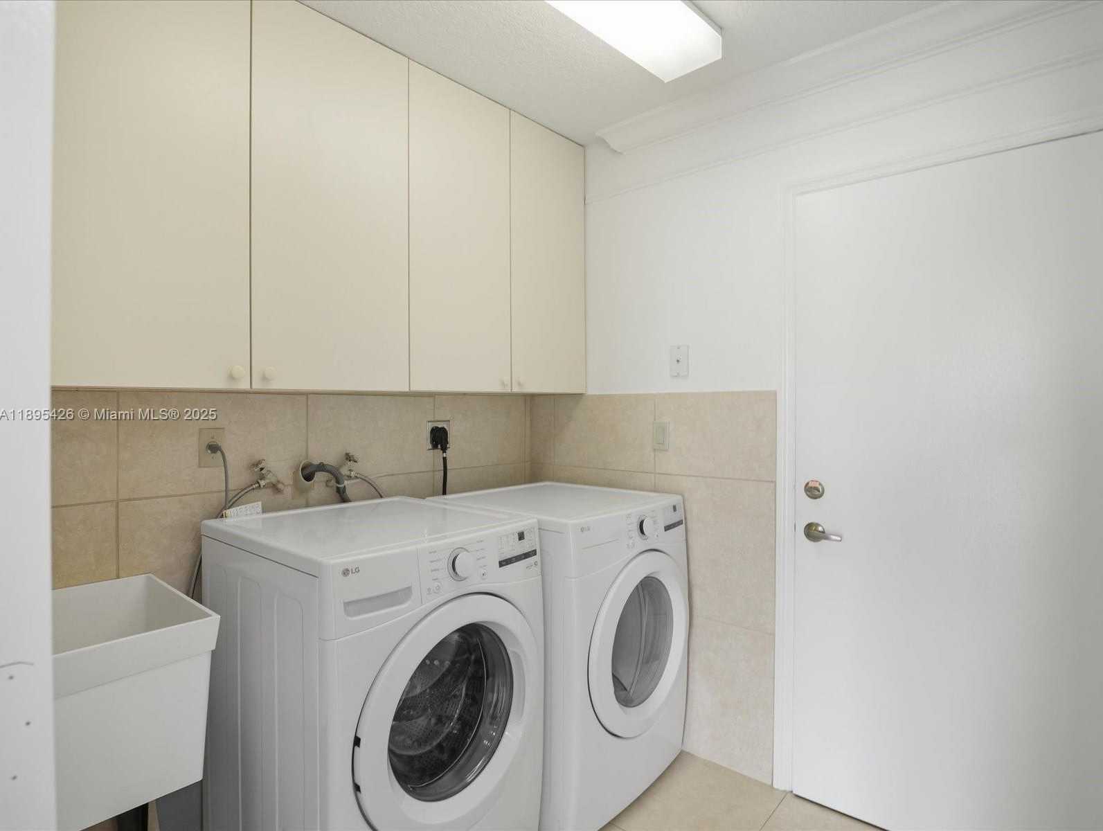 Small Image of 13790 NORTH WEST 20TH ST, Pembroke Pines Number 34