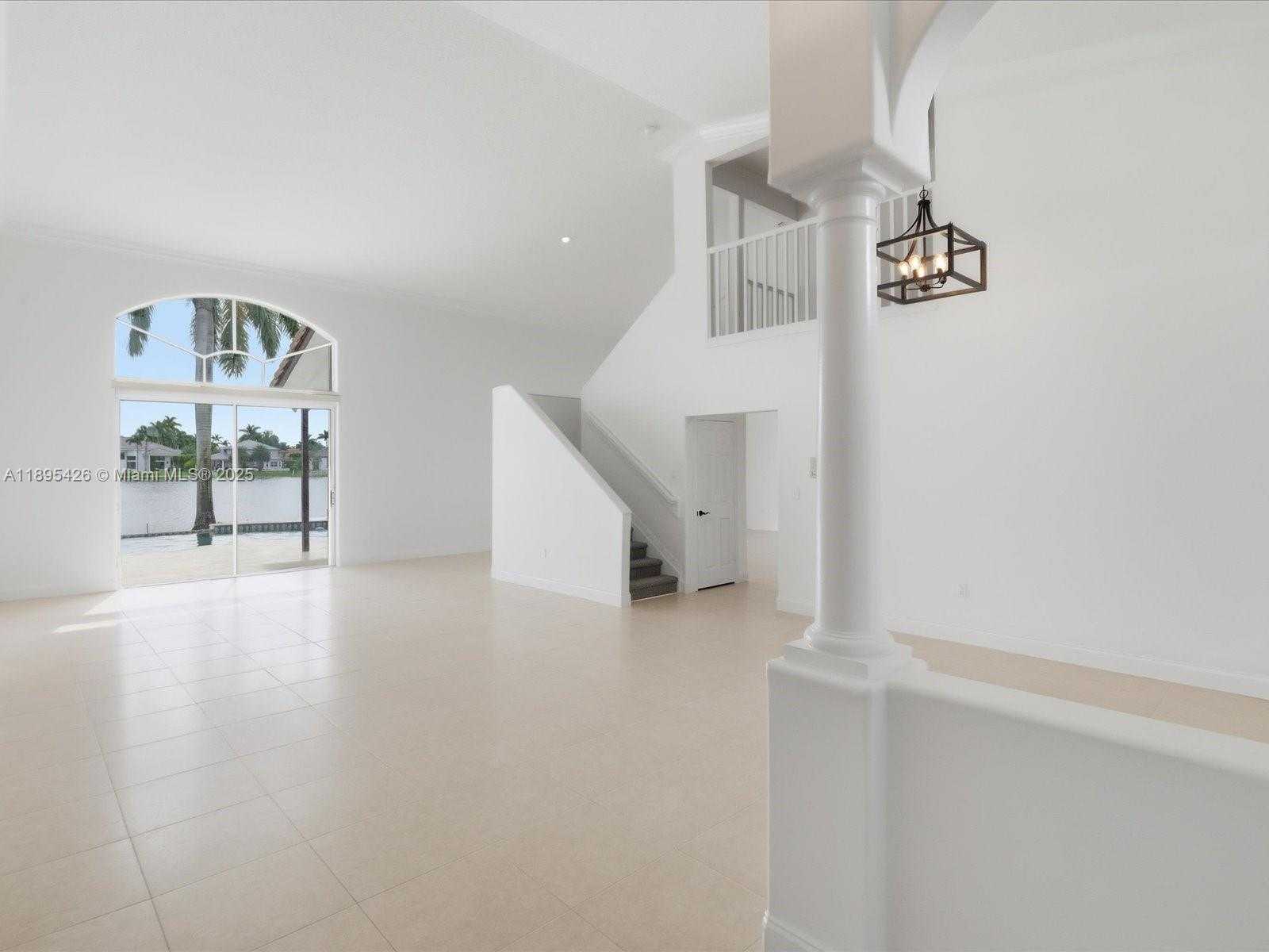 Small Image of 13790 NORTH WEST 20TH ST, Pembroke Pines Number 4