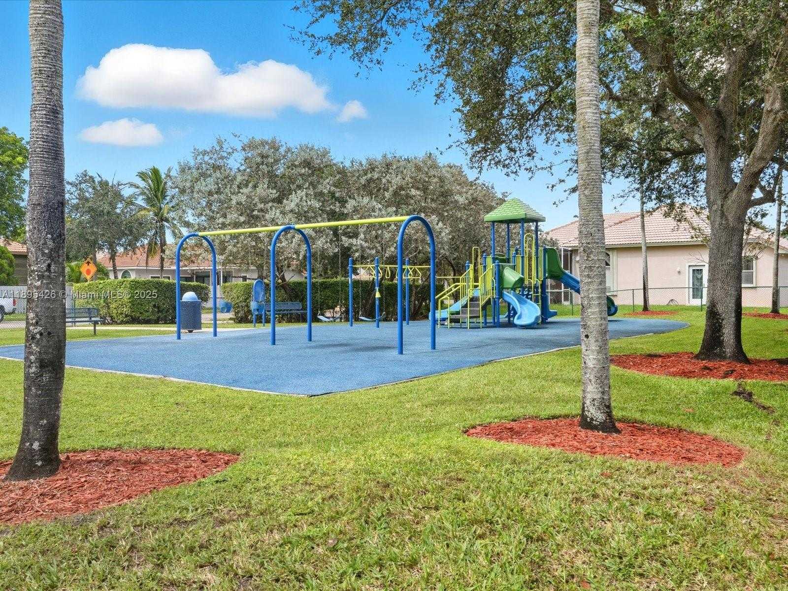 Small Image of 13790 NORTH WEST 20TH ST, Pembroke Pines Number 43