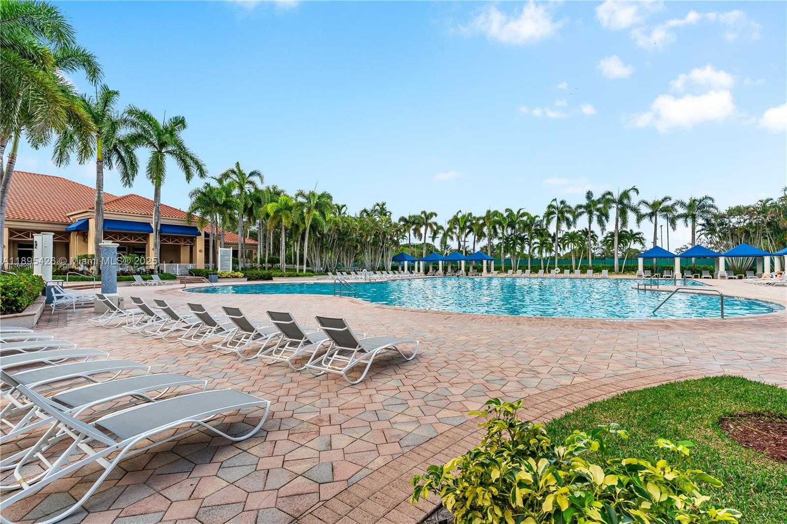 Small Image of 13790 NORTH WEST 20TH ST, Pembroke Pines Number 50