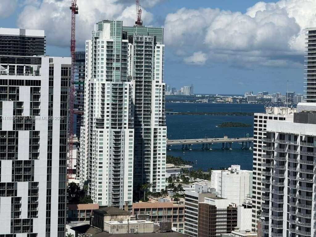 Small Image of 41 SOUTH EAST 5TH ST #2307, Miami Number 22