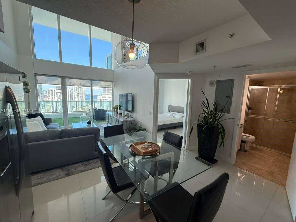 Small Image of 41 SOUTH EAST 5TH ST #2307, Miami Number 5