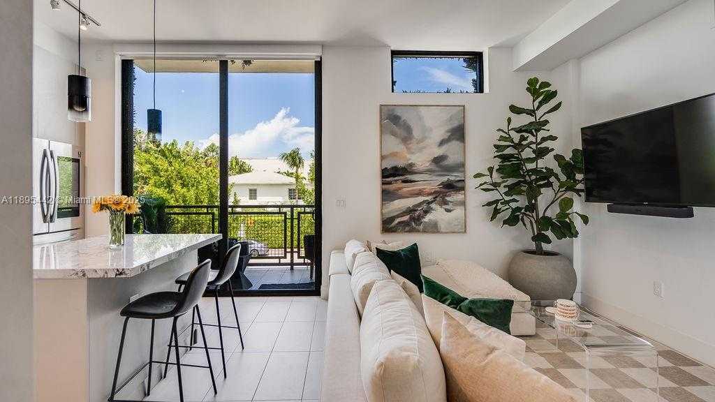 Small Image of 1030 15TH ST #201, Miami Beach Number 7