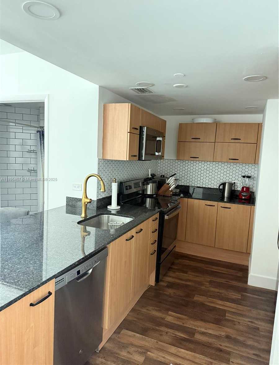 Small Image of 350 SOUTH MIAMI AVE #1803, Miami Number 13
