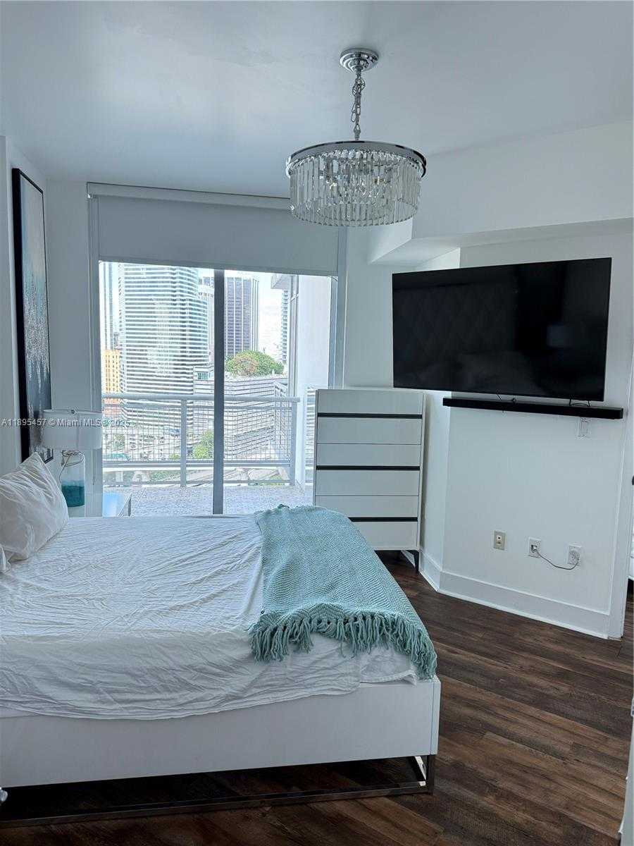 Small Image of 350 SOUTH MIAMI AVE #1803, Miami Number 4