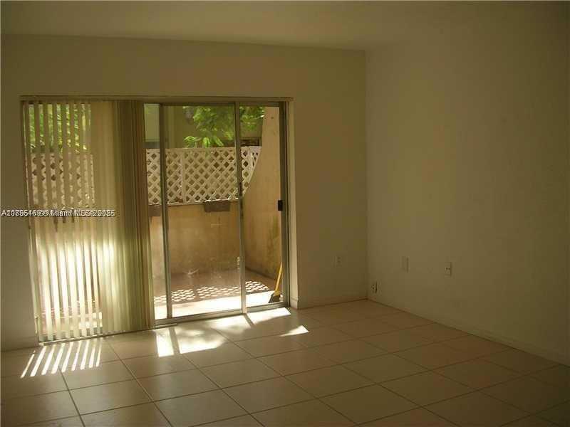 Small Image of 13898 SOUTH WEST 90TH AVE #104-EE, Miami Number 6