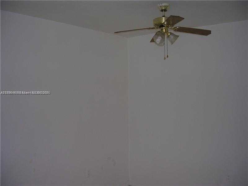 Small Image of 13898 SOUTH WEST 90TH AVE #104-EE, Miami Number 7