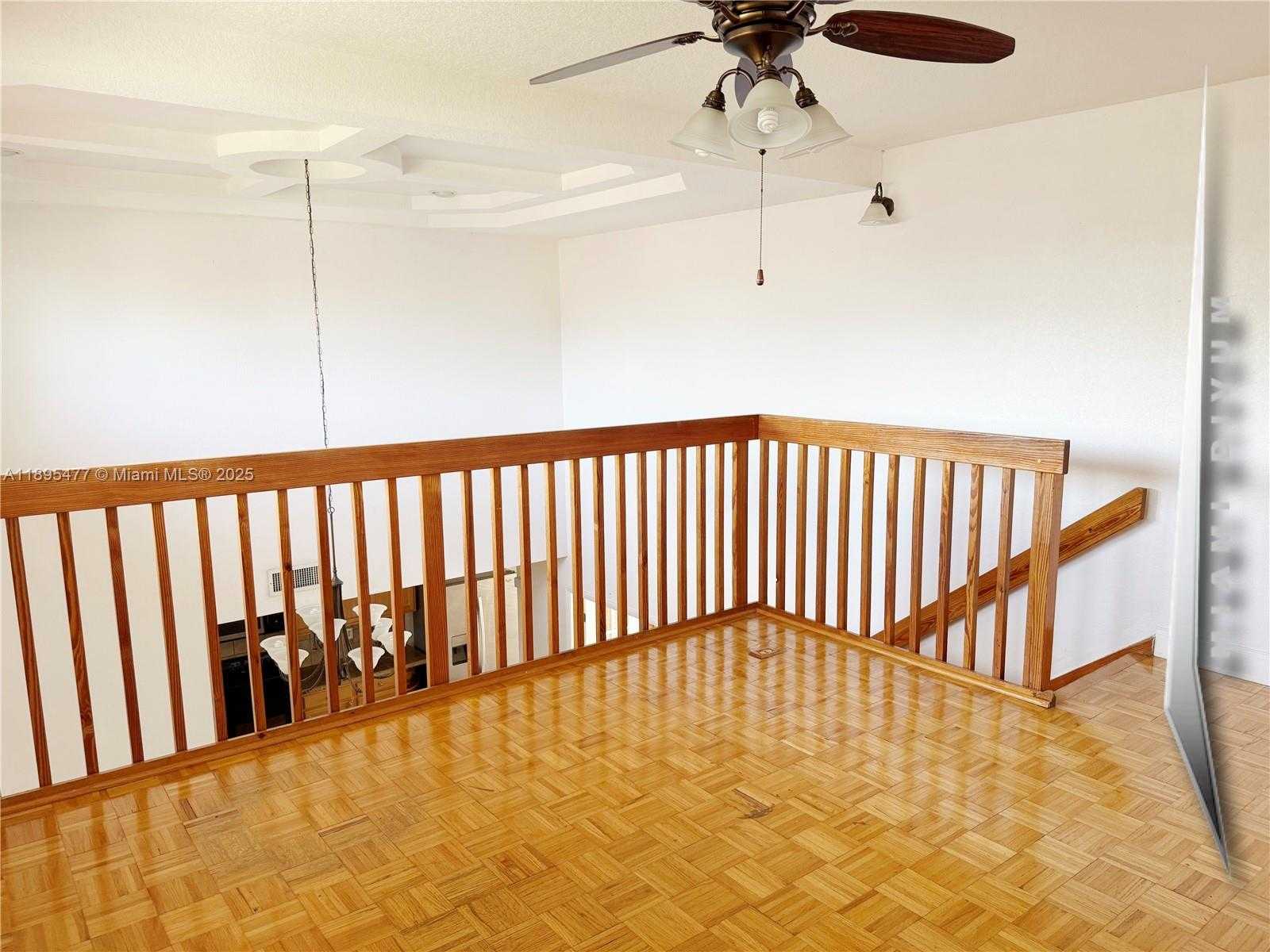 Small Image of 6024 NORTH WEST 172ND TERR CIR, Hialeah Number 19