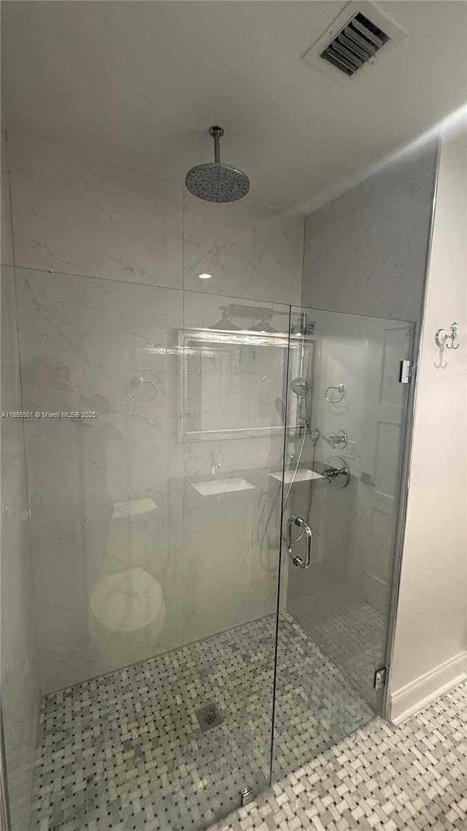 Small Image of Coral Gables Number 16