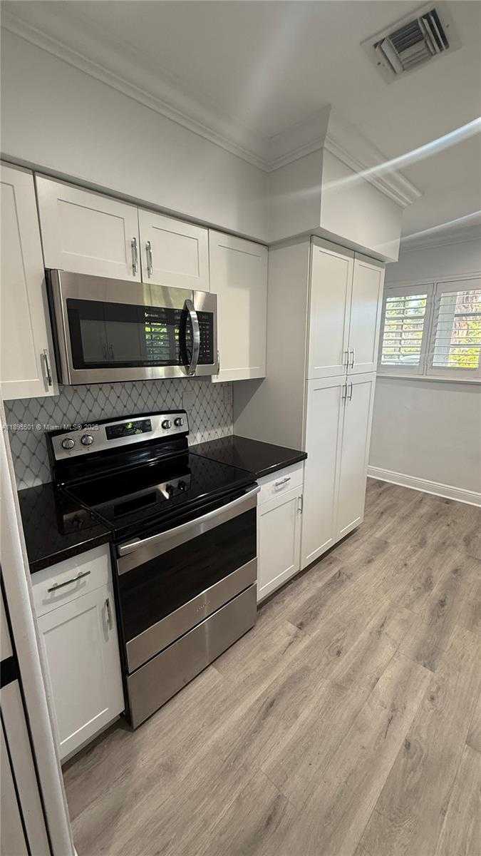 Small Image of Coral Gables Number 7