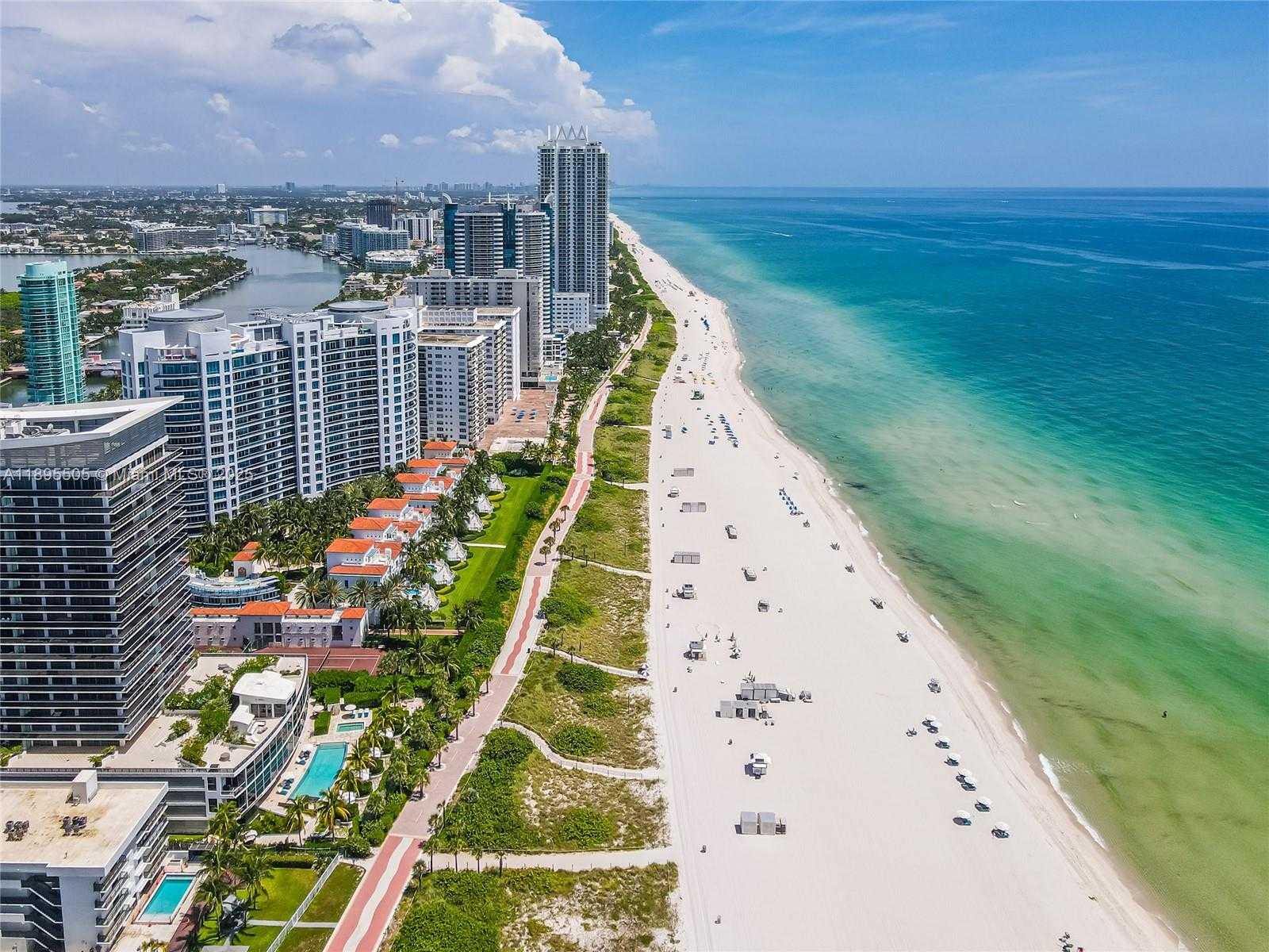 Small Image of 5845 COLLINS AVE #201, Miami Beach Number 12