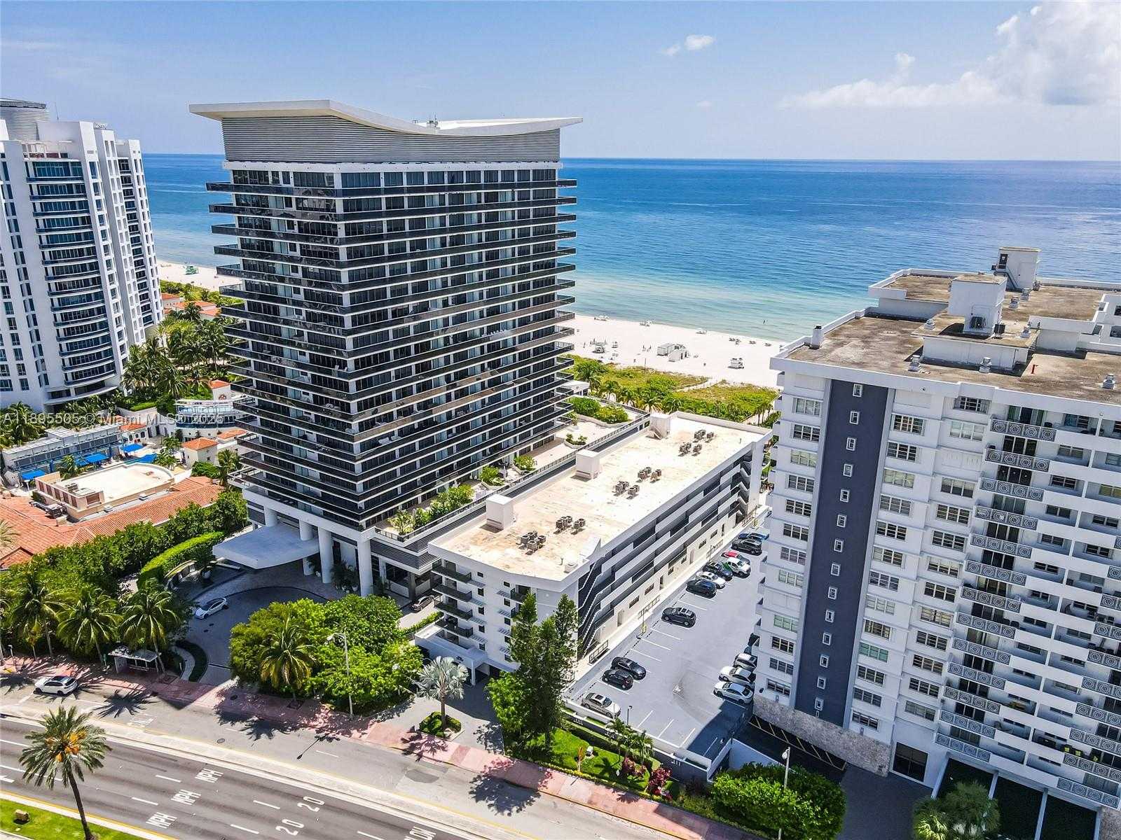 Small Image of 5845 COLLINS AVE #201, Miami Beach Number 2