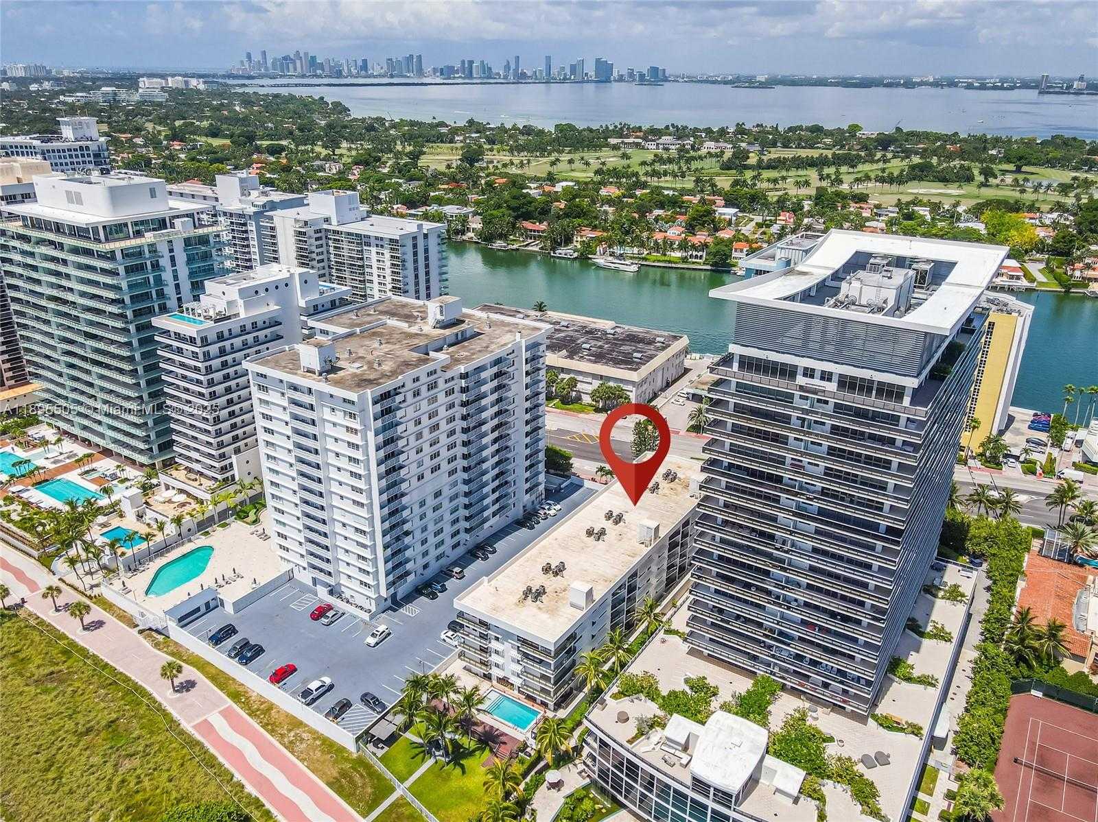 Small Image of 5845 COLLINS AVE #201, Miami Beach Number 4