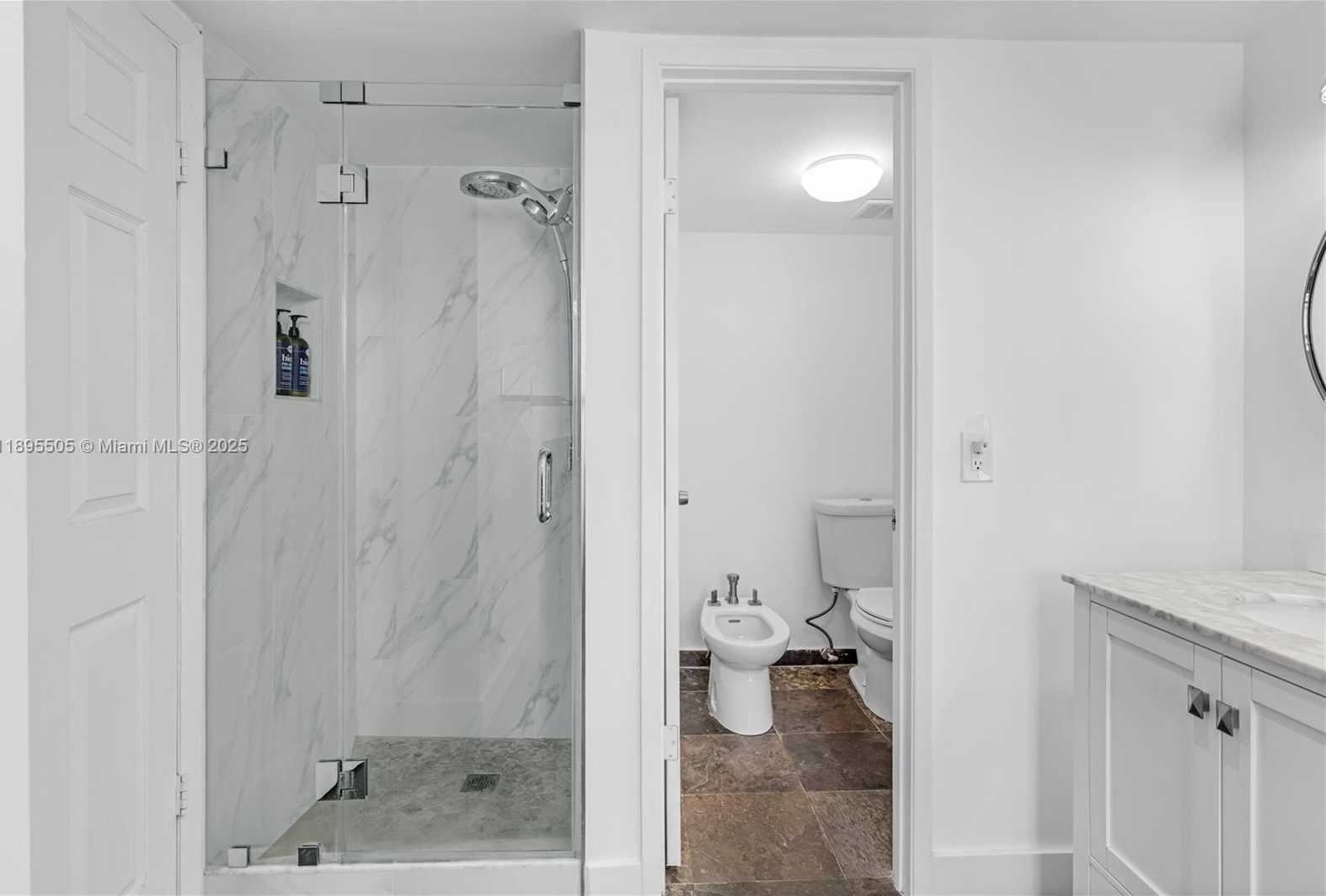 Small Image of 5845 COLLINS AVE #201, Miami Beach Number 43